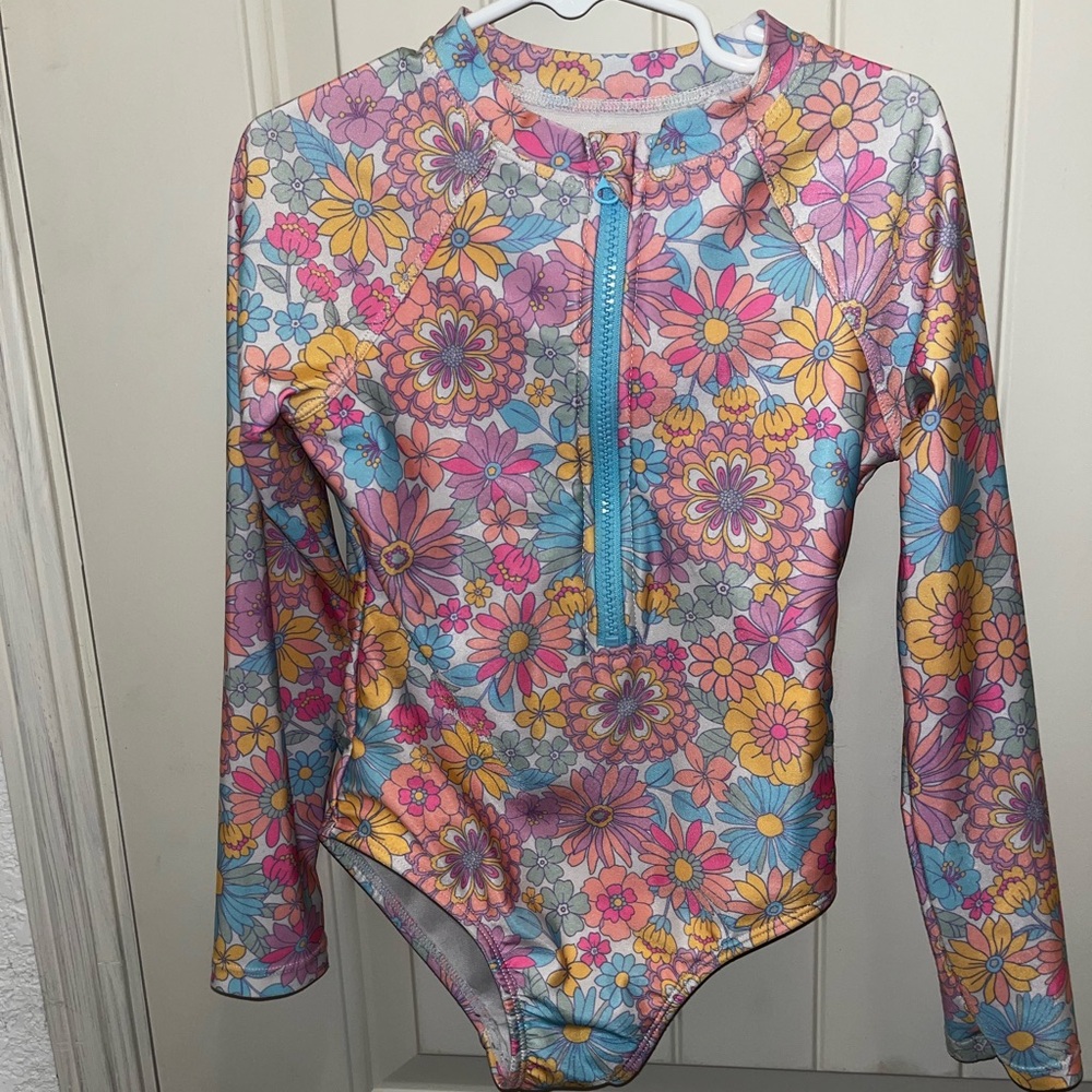 Wonder Nation Multicolor Floral Kids Rashguard